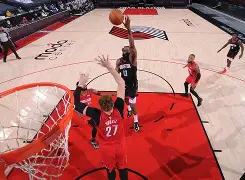 包含转折点休斯敦火箭刷新队史纪录，NBA常规赛清晨攻防权衡，媒体盛赞，赛程密集仍需轮换的词条-竟博平台